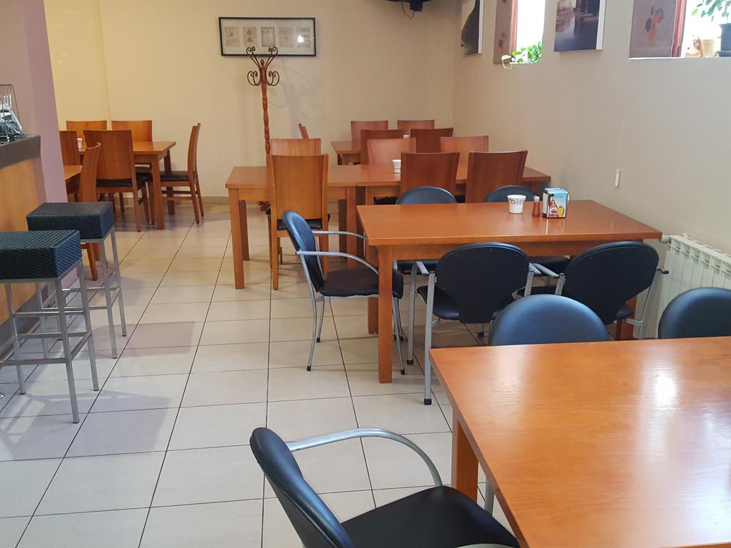 Hostal Galicia Don Benito Exteriör bild